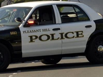 Man, 19, charged with ramming Pleasant Hill officer with BMW
